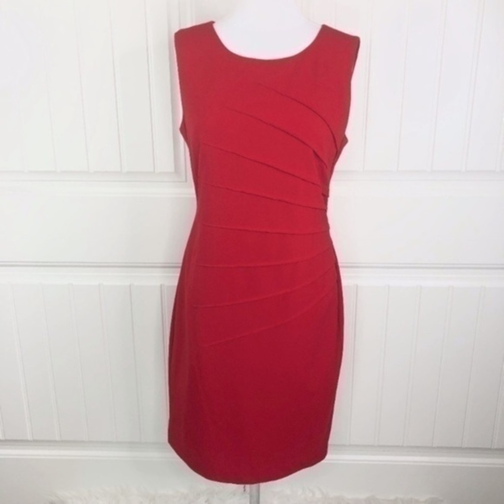 Calvin Klein Red Ruched Sleeveless Shift Dress​​